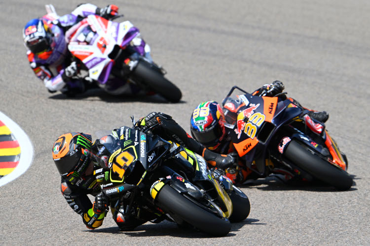 Luca Marini hielt Brad Binder und Johann Zarco in Schach