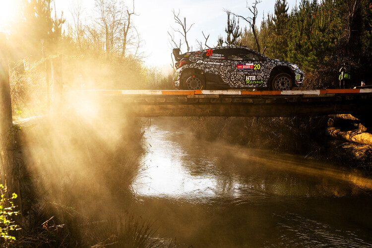 In der grandioser Natur von Chile mit Sieg zur vorzeitigen WRC2-Meisterschaft: Oliver Solberg