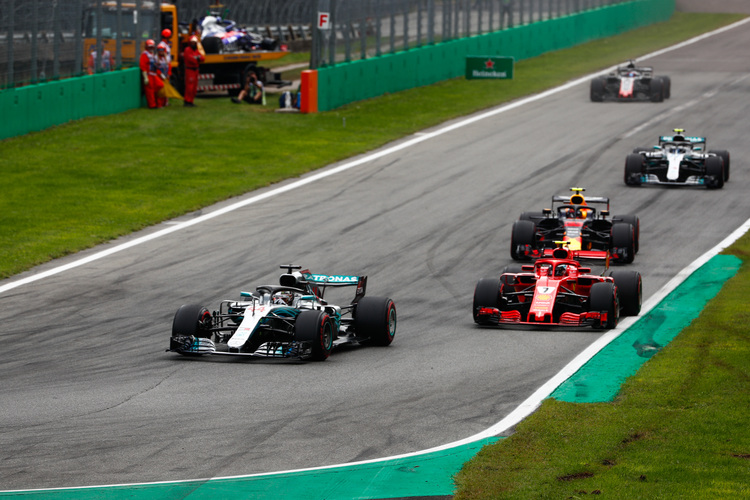 Lewis Hamilton siegte in Monza vor Kimi Räikkönen