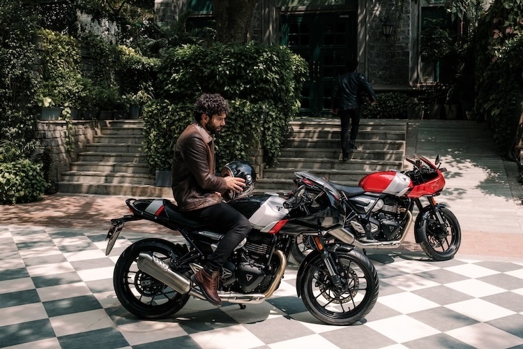 Thruxton-400-Sportliche-Retro-Triumph-im-Anmarsch