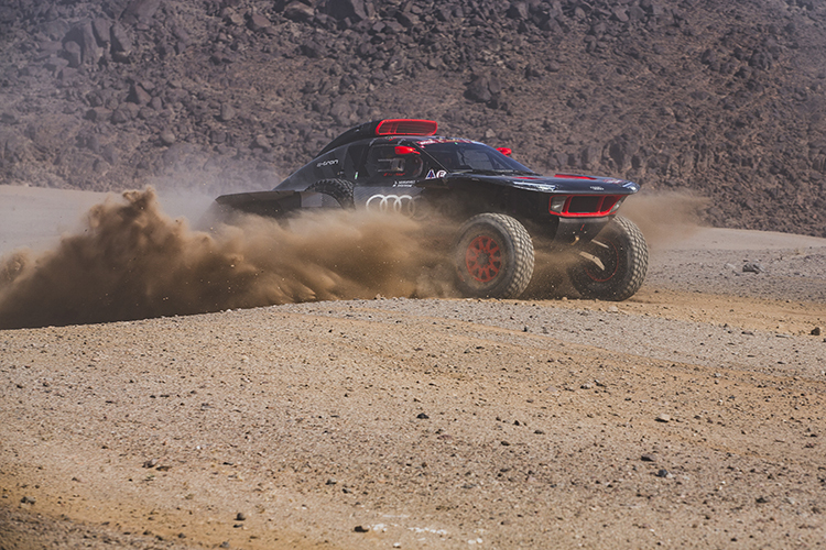 Audi: Abschied aus der Wüste mit einem Sieg.