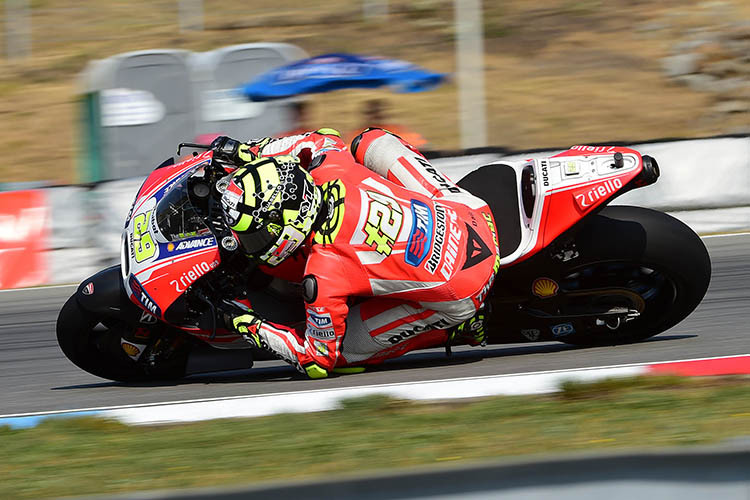 Andrea Iannone auf der Ducati GP15