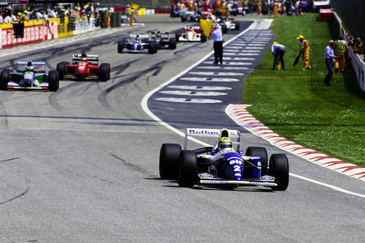 Ayrton Senna in Führung des San-Marino-GP in Imola