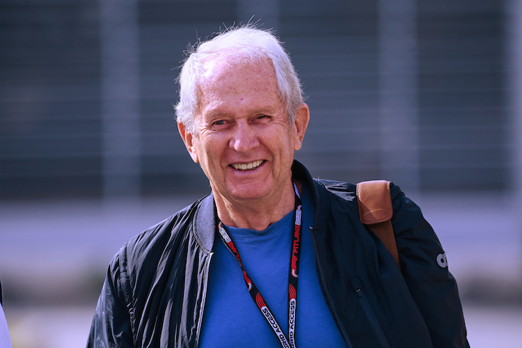 Red Bull-Motorsportberater Dr. Helmut Marko sagt über die Mitarbeiter, die Aston Martin von Red Bull Racing abgeworben hat: «Offensichtlich haben die ein gutes Gedächtnis»