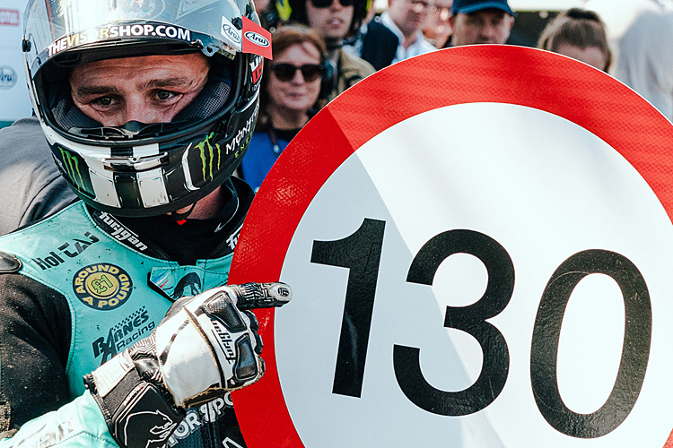 Michael Dunlop ist der schnellste Supersport-Pilot auf dem Snaefell Mountain Course
