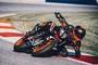 KTM 890 Duke R: Das Skalpell wurde zum Super Skalpell aufgerüstet