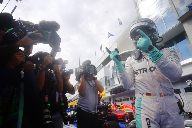 Die Rennkommissare haben entschieden: Nico Rosberg wird nicht bestraft