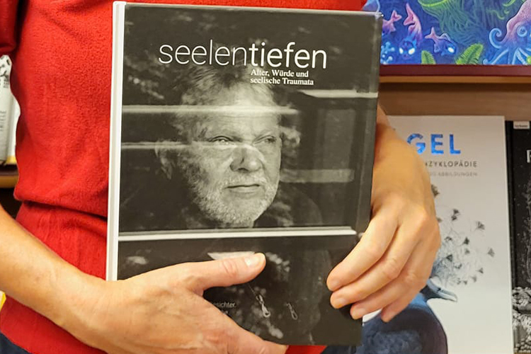 Bernd Schwan auf dem Buch-Cover