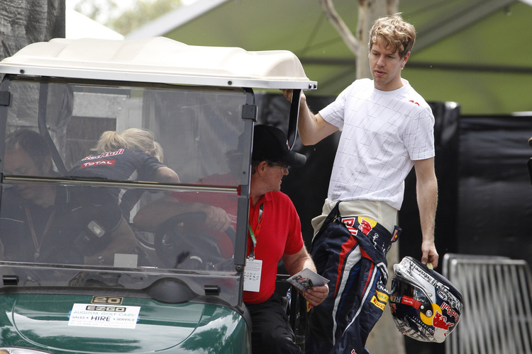 Sebastian Vettel: Nach dem Ausrutscher auf dem Weg zurück zur Box