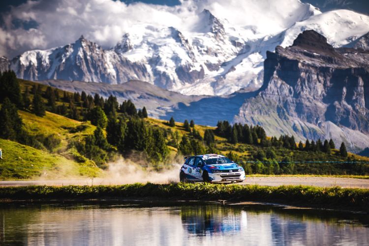 Vor Traumkuilsse der 4000er-Schneeberge: Rallyetalent Pablo Sarrazin im VW Polo R2