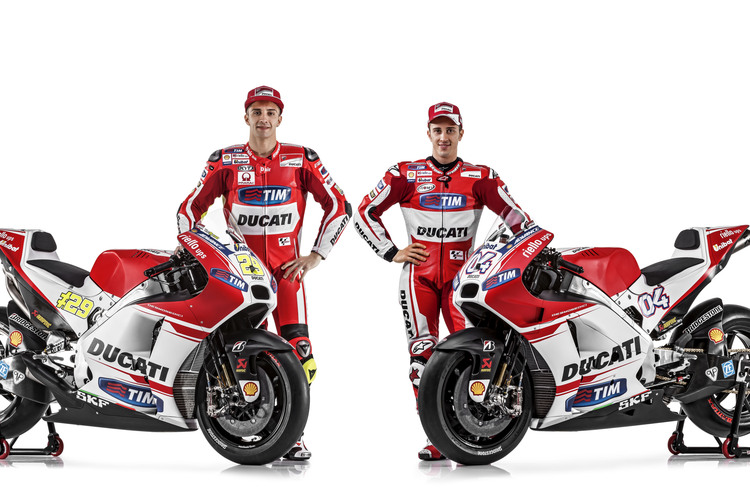 Andrea Iannone und Andrea Dovizioso treten 2015 für Ducati mit der GP15 in der MotoGP-Klasse an