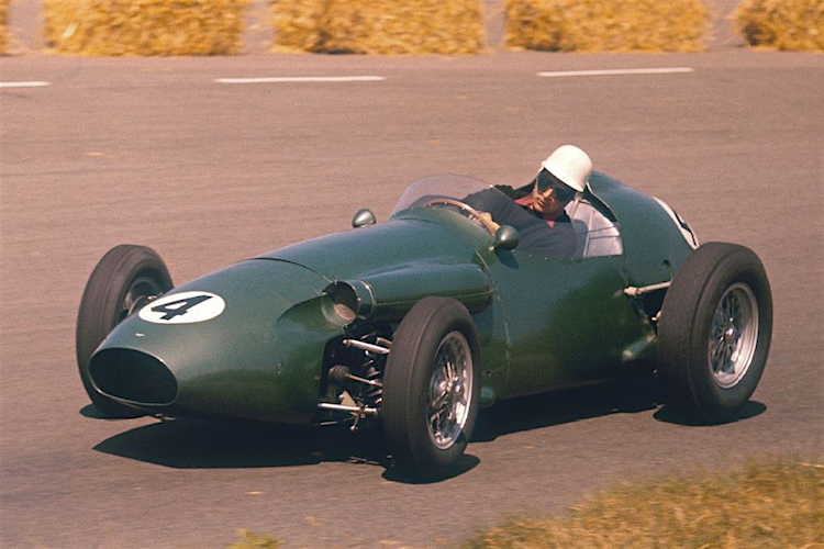Roy Salvadori 1959 im Formel-1-Aston Martin