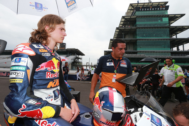 Karel Hanika wird bei Red Bull KTM Ajo bleiben