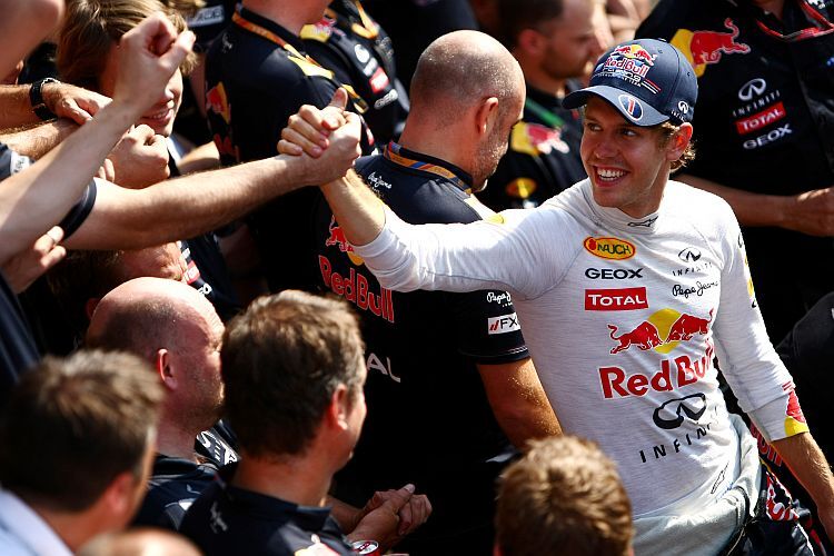 Sebastian Vettel feiert seinen Monza-Erfolg