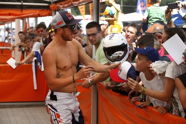 Die Saison 2014 vom MX-GP-Weltmeister Antonio Cairoli