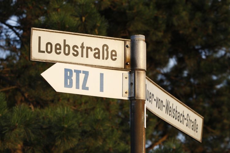Loeb hat schon eine eigne Strasse in Deutschland.