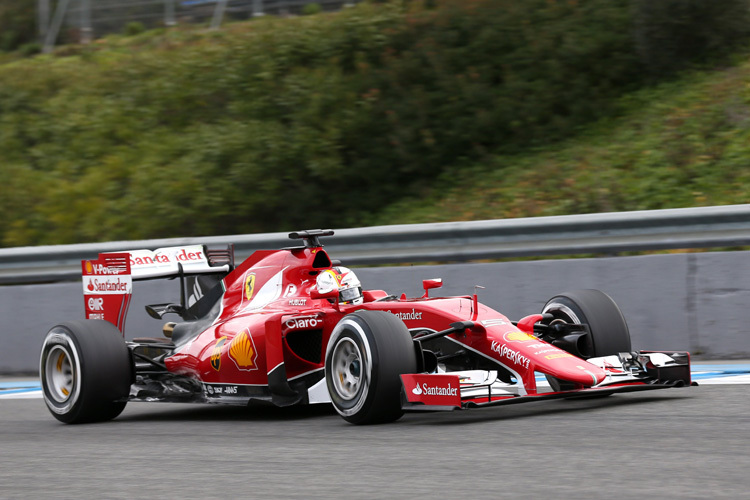 Sebastian Vettel im neuen Ferrari F15-T