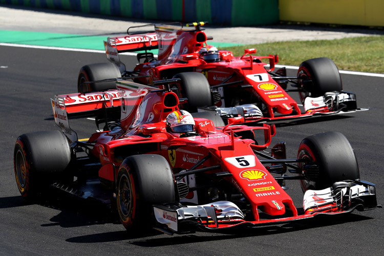 Sebastian Vettel und Kimi Räikkönen dürfen aus der ersten Startreihe los
