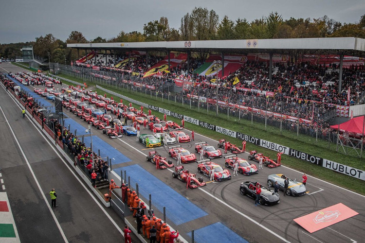 Ferrari so weit das Auge reicht beim Weltfinale in Monza