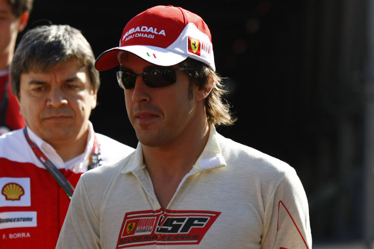 Alonso steigt aufs Rad um, aber nur kurz