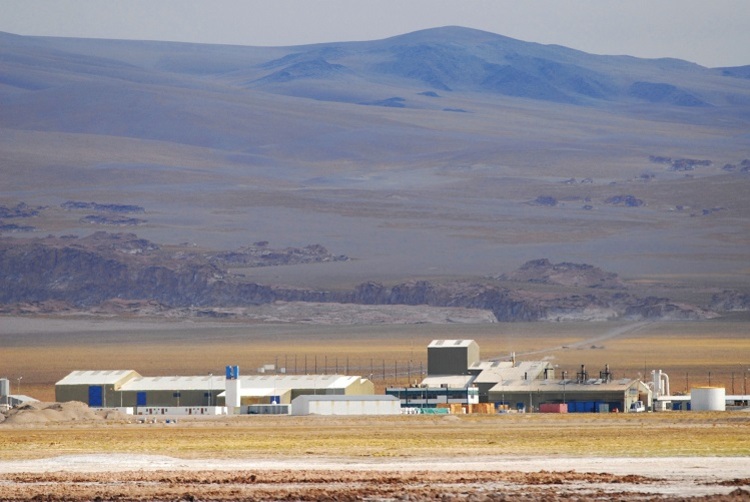 Produktionsstätte der US-Firma Livent für Lithium an einem Salzsee im Norden Argentiniens