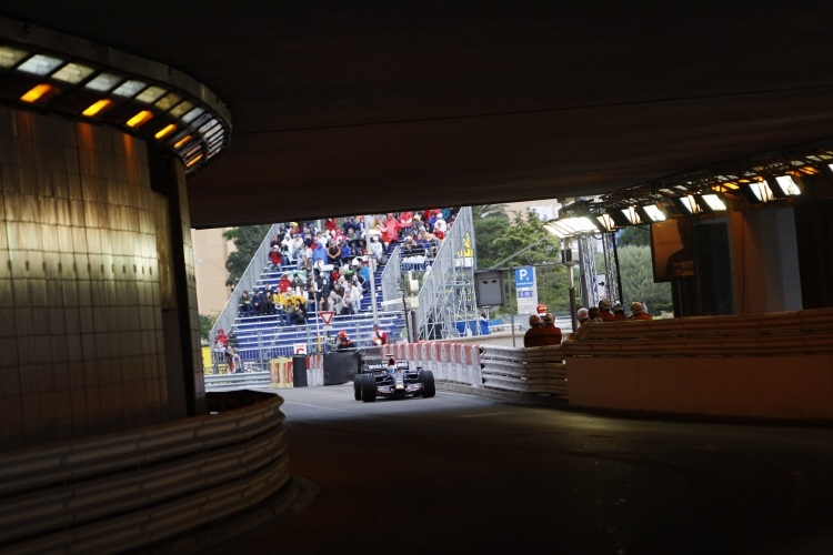 Tunnelfahrten gibt es nicht nur in Monaco.
