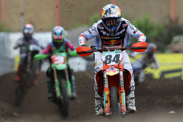 Jeffrey-Herlings-KTM-verletzt-Schl-sselbein-OP