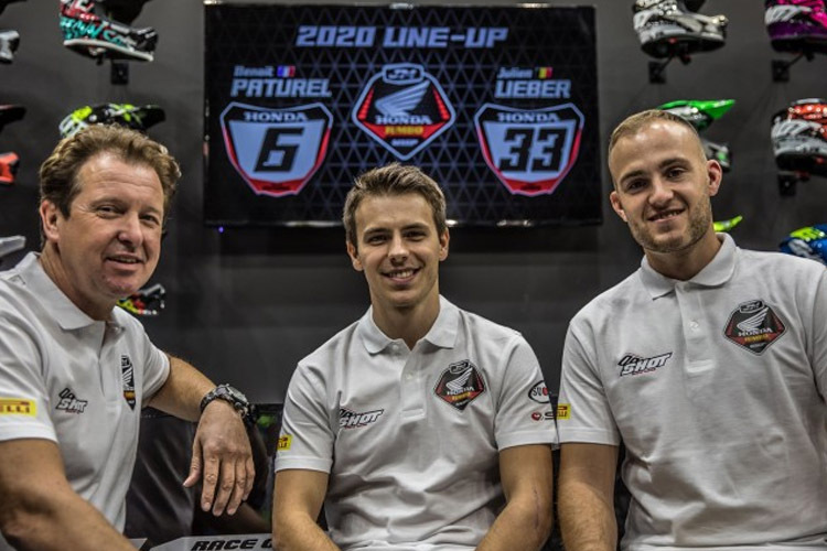 Teamchef Jacky Martens mit seinen Fahrern Julien Lieber und Benoit Paturel