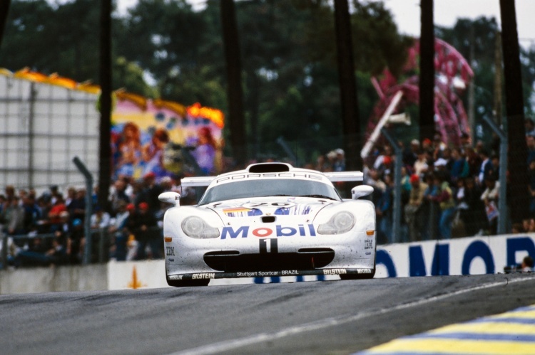 Der Porsche 911 GT1 aus dem Jahre 1997 bei den 24h Le Mans