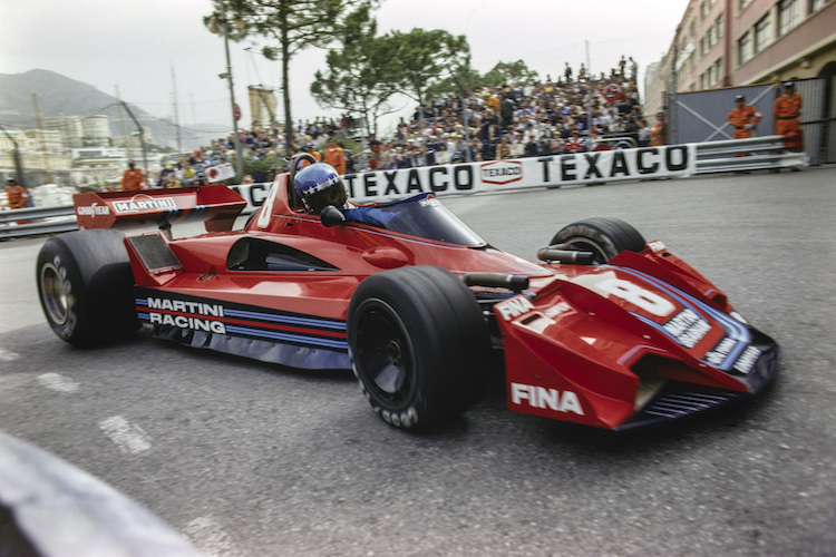 Hans-Joachim Stuck 1977 in Monaco, mit seinem Brabham-Alfa Romeo