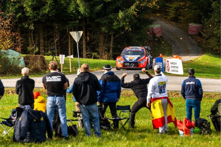 Neben Ott Tänak waren auch die Zuschauer bei der CER die großen Sieger: Nächstes Jahr gibt es eine Neuauflage