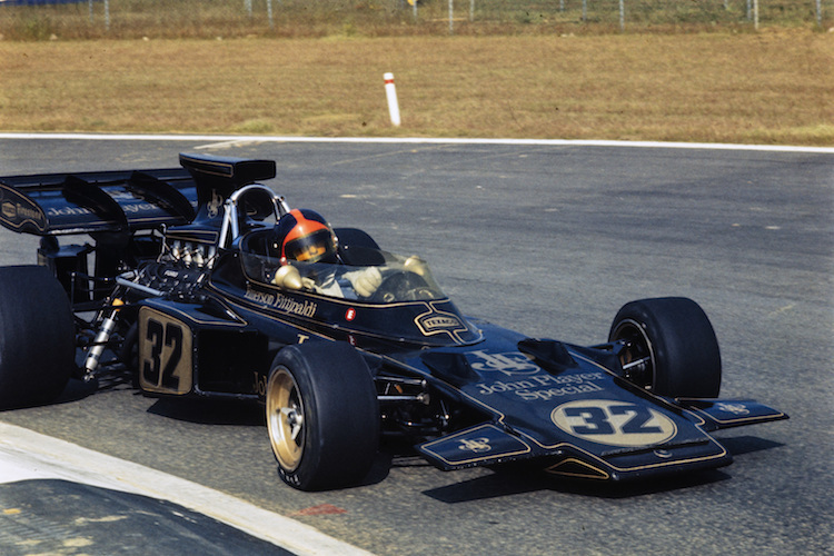 Emerson Fittipaldi mit dem Legendären Lotus 72