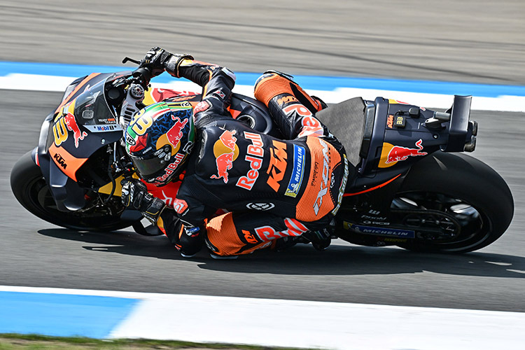 Brad Binder auf Platz 8, die Mission für Freitag erfüllt