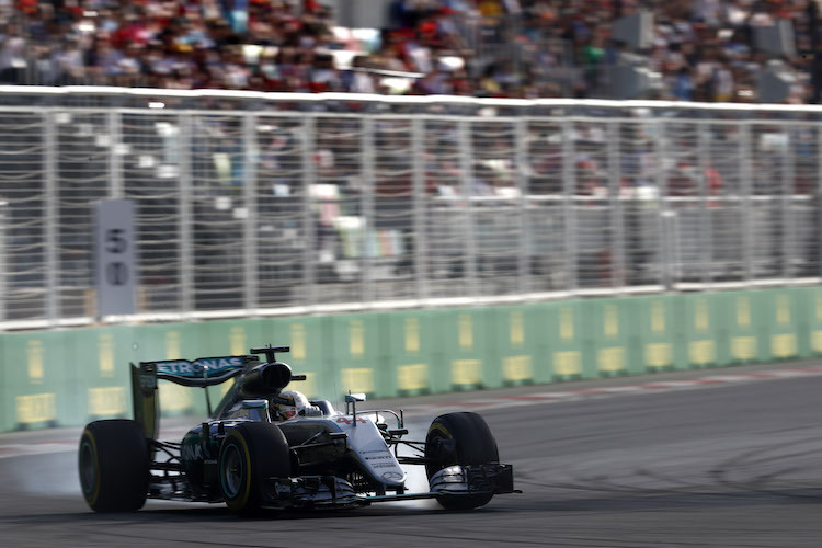 Lewis Hamilton in Baku