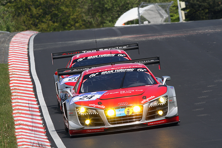 Die beiden Audi R8 LMS der «Audi race experience» beim letztjährigen 24h Rennen