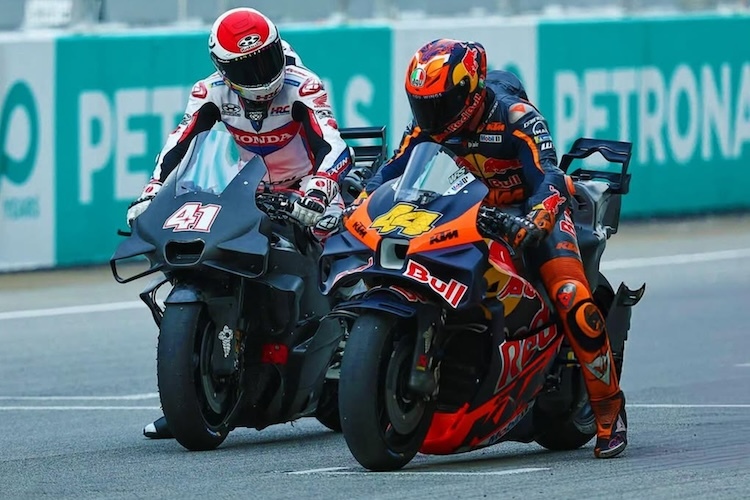 Aleix (Honda) und Pol Espargaro (KTM) beim Sepang-Shakedown-Test