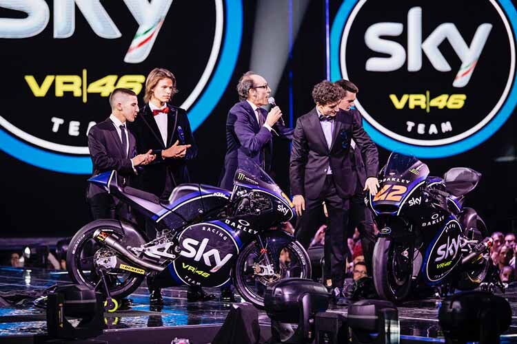 Beim Finale der italenischen Ausgabe der Castingshow «X Factor» wurde das Design des VR46-Teams für 2017 enthüllt