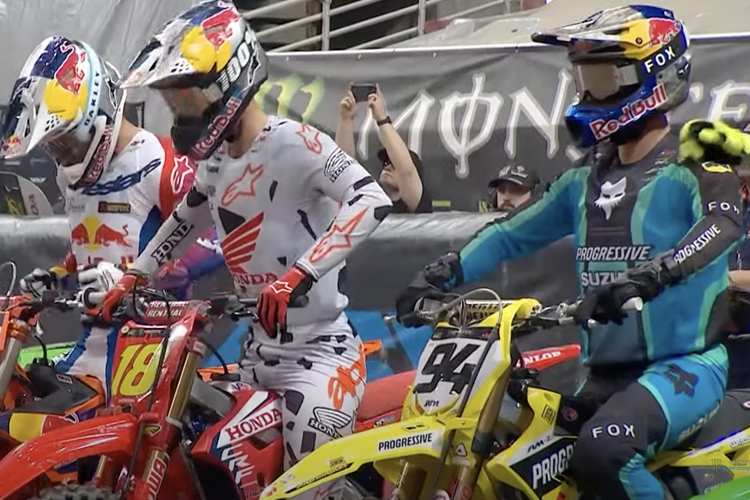 Ken Roczen neben Jett Lawrence