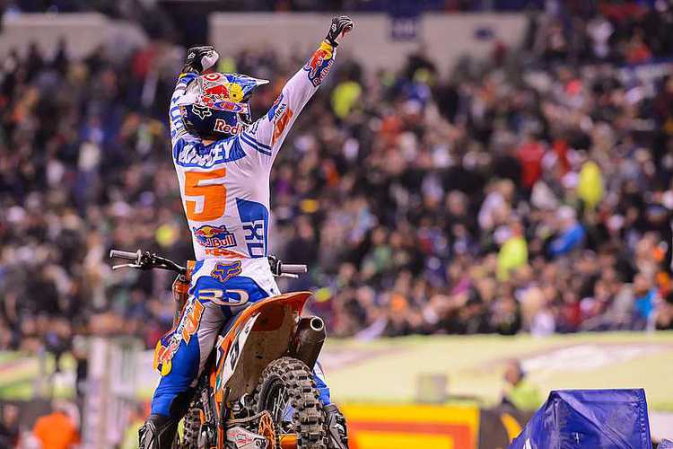 Red-Bull-KTM Ryan Dungey siegt in Indianapolis 