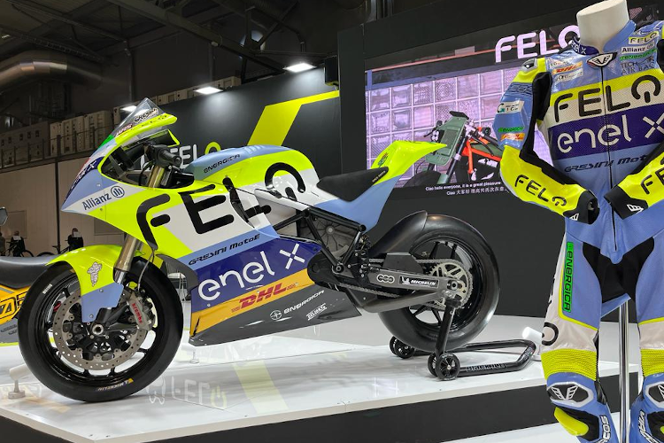 Auch im neuen MotoE-Look darf das Himmelblau des Gresini-MotoGP-Projekts nicht fehlen