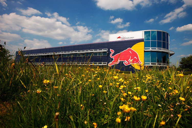 Bei Red Bull Racing werden Beatmungsgeräte produziert