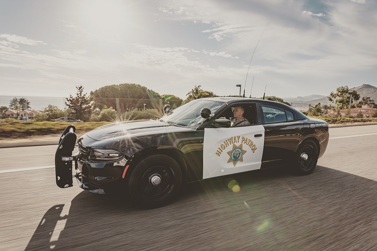 Die California Highway Patrol stellt einen unerwarteten Corona-Effekt fest: Es gibt mehr massive Tempoüberschreitungen