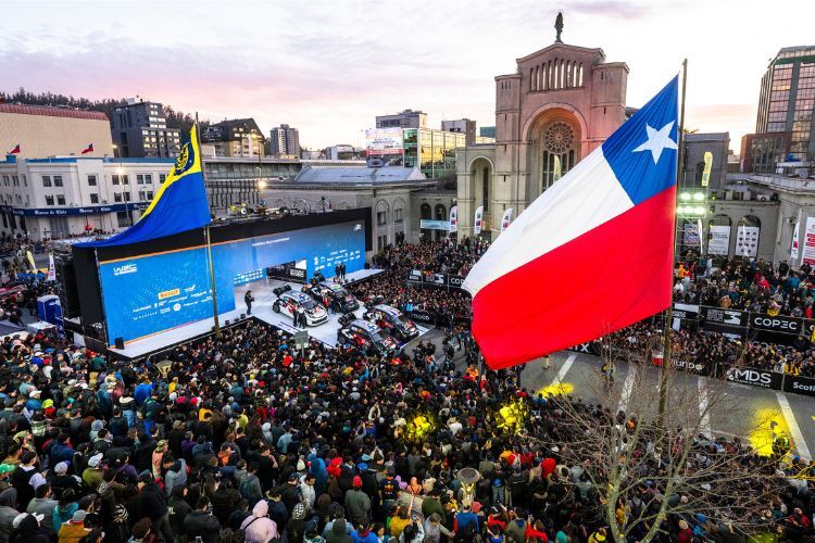 Start des chilenischen WRC-Laufs in der Provinzhauptstadt Concepción