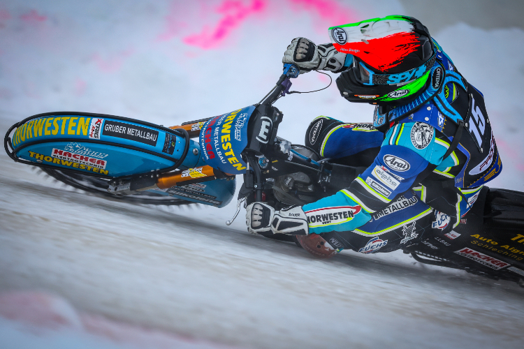 Luca Bauer schaffte es als Zweiter in den Eisspeedway-GP