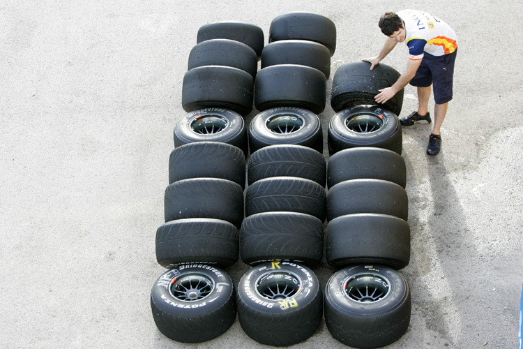 Von wem werden die Formel 1-Reifen 2011 sein?