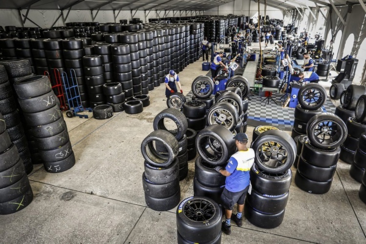 Michelin musste in Sebring 137 Rennwagen ausstatten