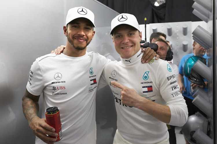 Lewis Hamilton dankt Valtteri Bottas