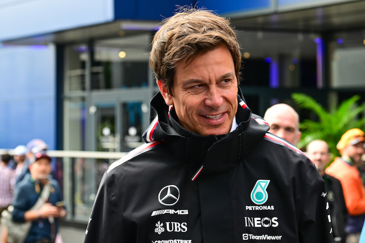 Mercedes-Teamchef Toto Wolff: «Jetzt folgen erst einmal drei Wochen Ferien, aber da denken wir natürlich auch von früh bis spät über das Auto nach»