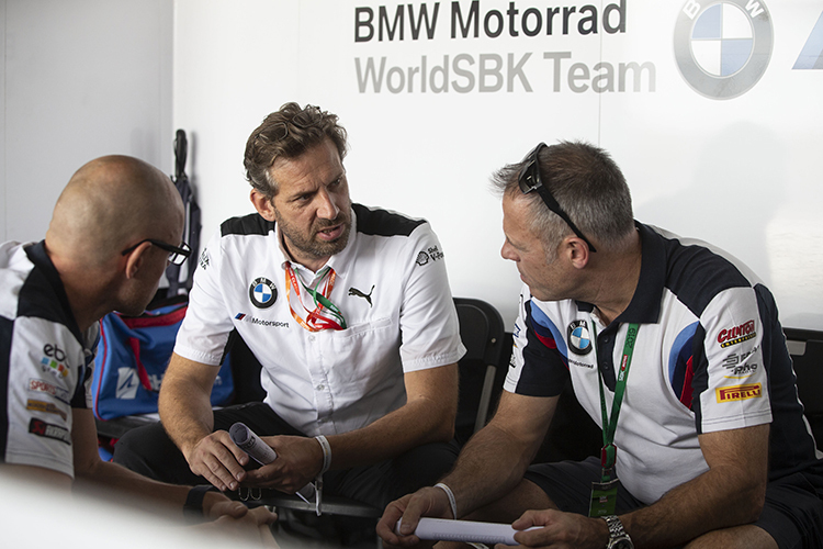 BMW-Teamchef Shaun Muir (re.)
