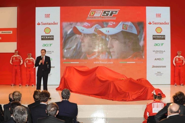 Stefano Domenicali präsentierte den F10